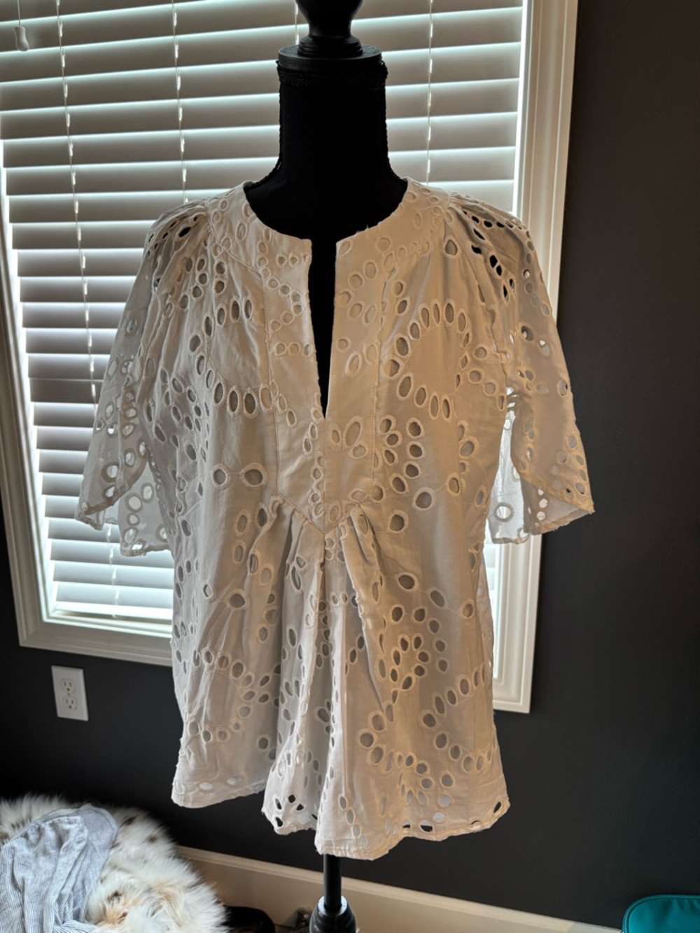 Tuckernuck White Eyelet Split-Neck Peplum Blouse